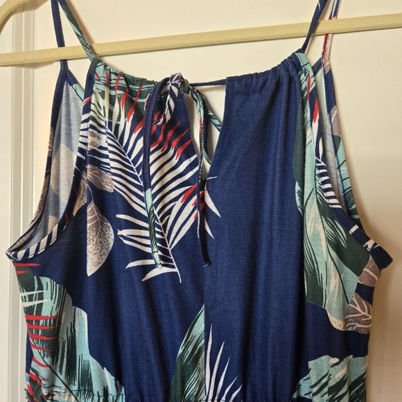 Tropical floral maxi dress - Picture 9 of 9